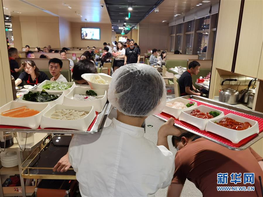 （在習(xí)近平新時(shí)代中國(guó)特色社會(huì)主義思想指引下&mdash;&mdash;新時(shí)代新作為新篇章&middot;習(xí)近平總書記關(guān)切事&middot;圖文互動(dòng)）（2）珍惜盤中餐，狠剎浪費(fèi)風(fēng)&mdash;&mdash;各地積極行動(dòng)堅(jiān)決制止餐飲浪費(fèi)