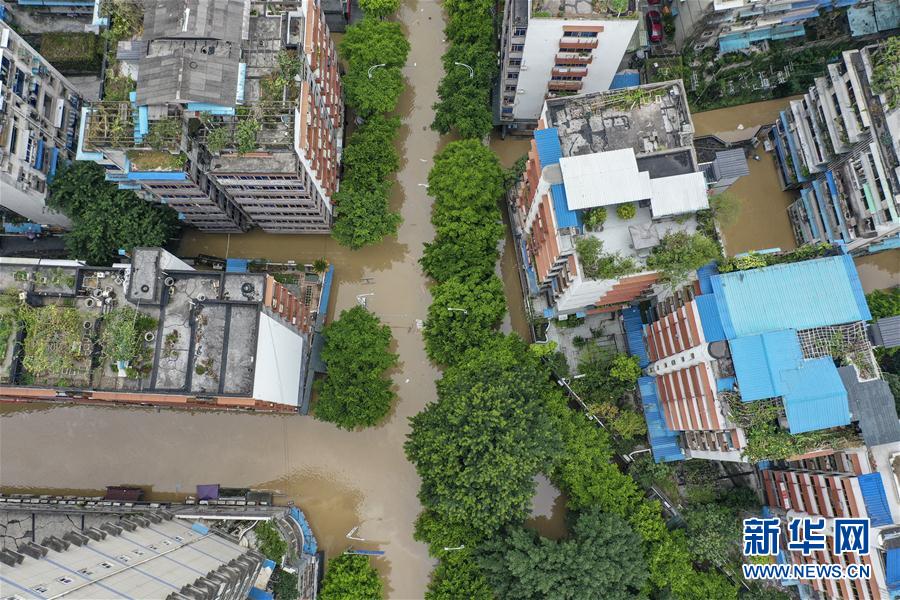 （防汛抗洪&middot;圖文互動(dòng)）（3）筑起防大汛的堅(jiān)強(qiáng)防線&mdash;&mdash;重慶防御長(zhǎng)江、嘉陵江過(guò)境洪峰現(xiàn)場(chǎng)記錄