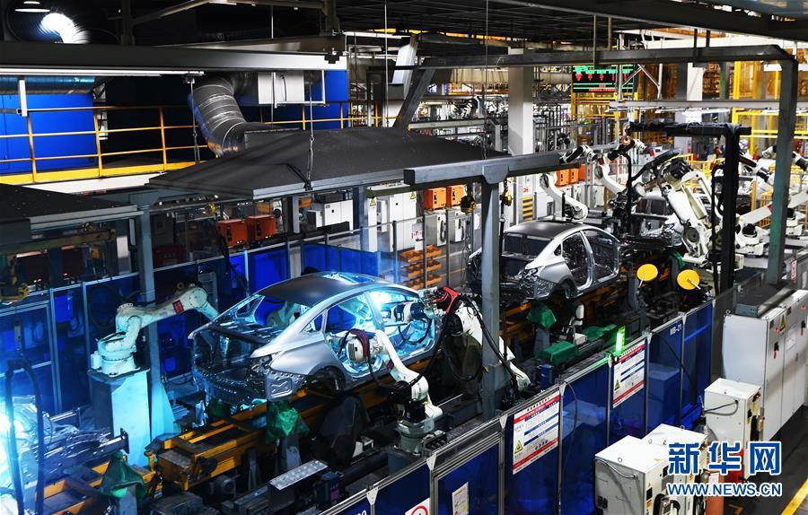 （新華全媒頭條&middot;走向我們的小康生活&middot;圖文互動(dòng)）（14）大城大鄉(xiāng)的&ldquo;幸福協(xié)奏曲&rdquo;&mdash;&mdash;重慶推動(dòng)高質(zhì)量發(fā)展創(chuàng)造高品質(zhì)生活紀(jì)事