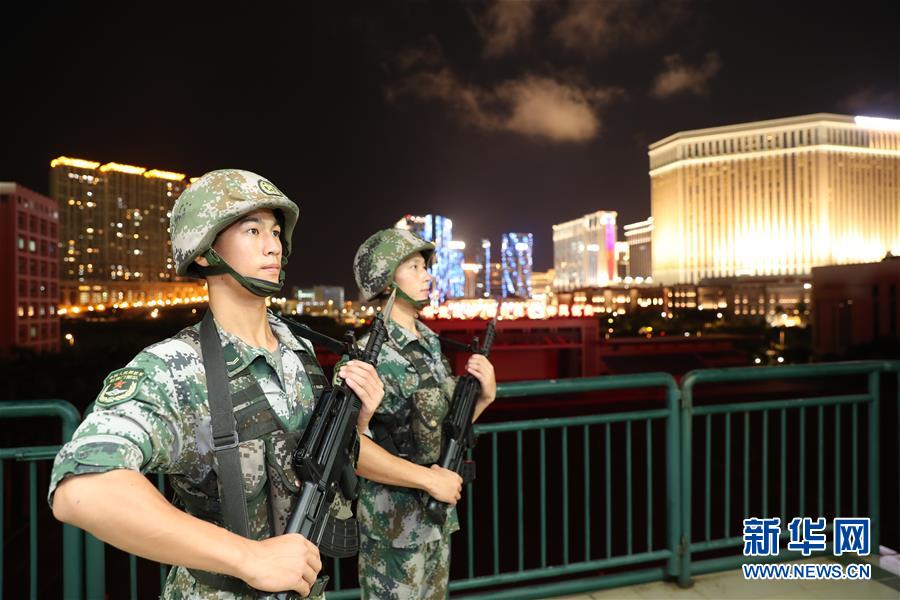 （在習(xí)近平強(qiáng)軍思想指引下&middot;我們在戰(zhàn)位報告&middot;圖文互動）（1）駐澳門部隊：濠江之畔，最可愛的人
