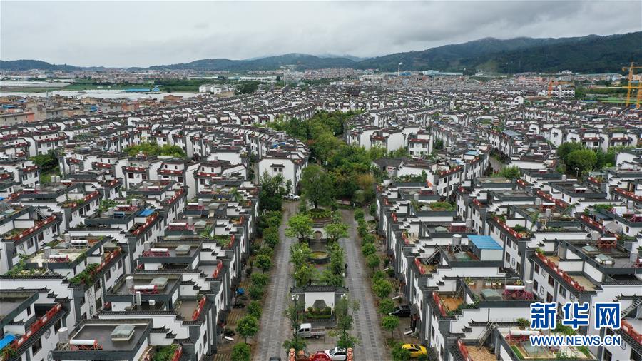 （走向我們的小康生活&middot;圖文互動）（1）&ldquo;云南第一村&rdquo;，共同富裕為什么能？