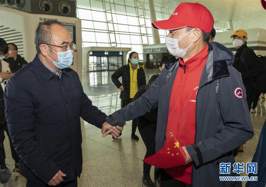 （圖文互動(dòng)）（2）追趕時(shí)間的人&mdash;&mdash;記&ldquo;人民英雄&rdquo;國(guó)家榮譽(yù)稱號(hào)獲得者張定宇