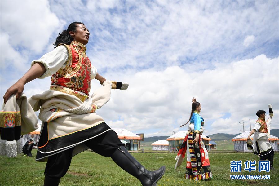 (新華全媒頭條·走向我們的小康生活·決戰(zhàn)決勝脫貧攻堅·圖文互動)(7)脫貧的顏色