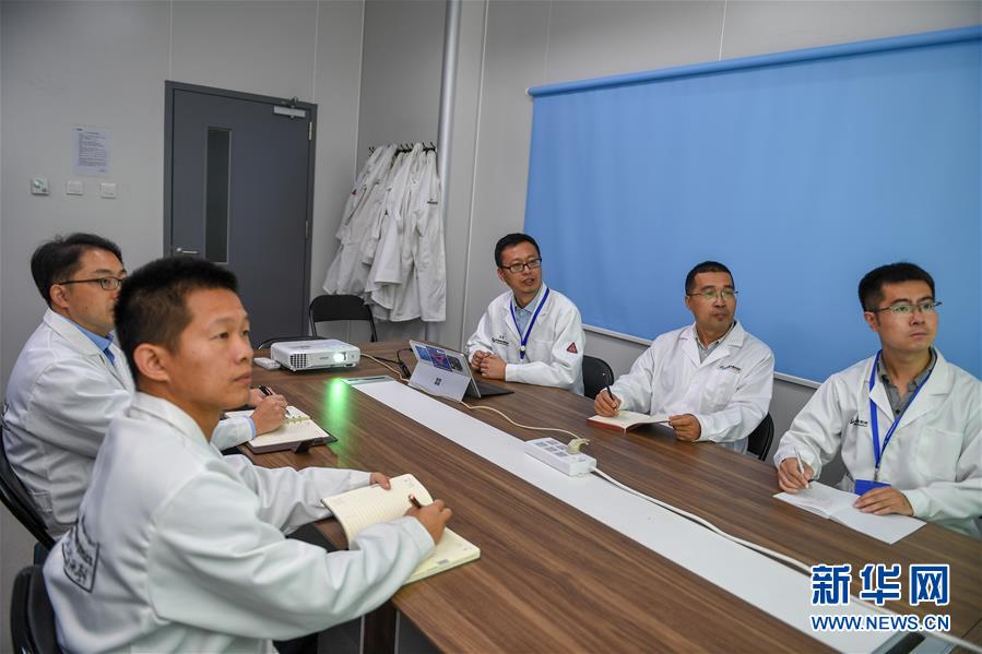 （在習(xí)近平新時(shí)代中國(guó)特色社會(huì)主義思想指引下&mdash;&mdash;新時(shí)代新作為新篇章&middot;習(xí)近平總書記關(guān)切事&middot;圖文互動(dòng)）（1）終不悔為國(guó)為民，攀高峰只爭(zhēng)朝夕&mdash;&mdash;來自科學(xué)家們的動(dòng)人故事