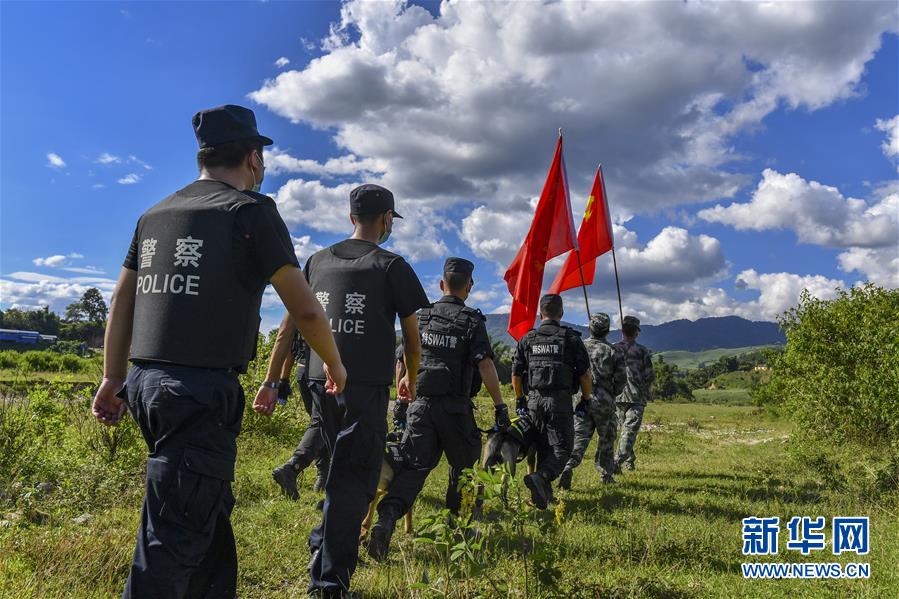 (熱點(diǎn)鮮報(bào)·圖文互動(dòng))(6)應(yīng)戰(zhàn)陸路輸入疫情——云南瑞麗抗疫七日記