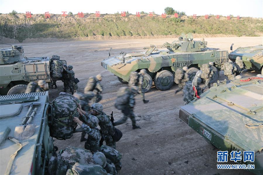 (在習(xí)近平強(qiáng)軍思想指引下·我們在戰(zhàn)位報告·圖文互動)(2)中部戰(zhàn)區(qū)陸軍某旅“大功三連”:建功新時代