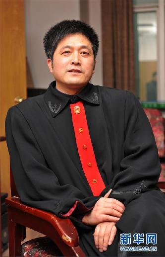 （圖文互動(dòng)）其人如蘭，既潔且馨&mdash;&mdash;追記&ldquo;全國模范法官&rdquo;胡國運(yùn)