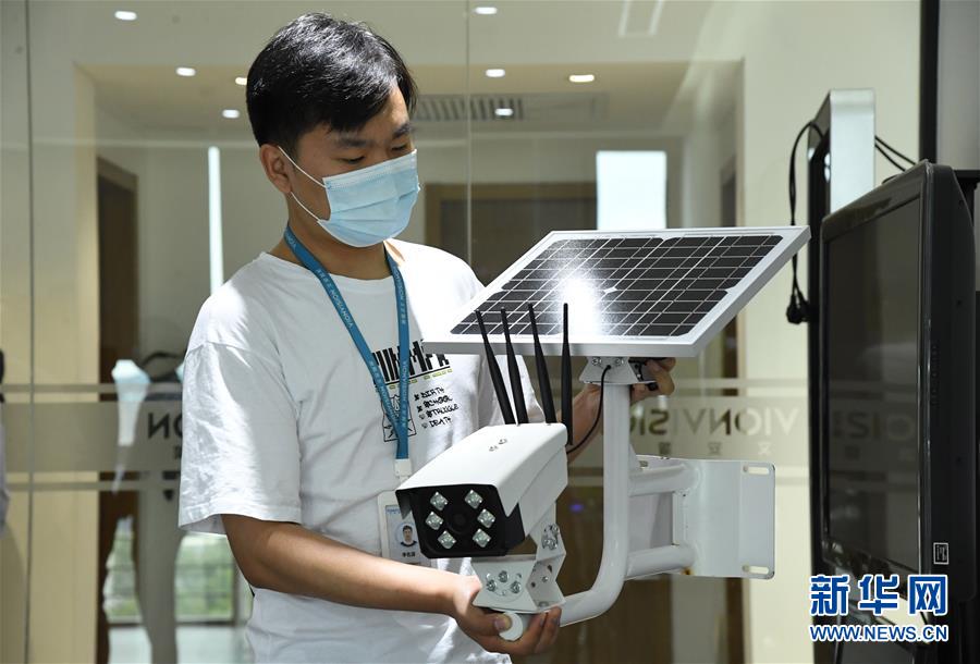 (新華全媒頭條·圖文互動)(7)逆勢增長5.9%的背后——中關(guān)村創(chuàng)新地標(biāo)里蘊(yùn)藏的發(fā)展密碼