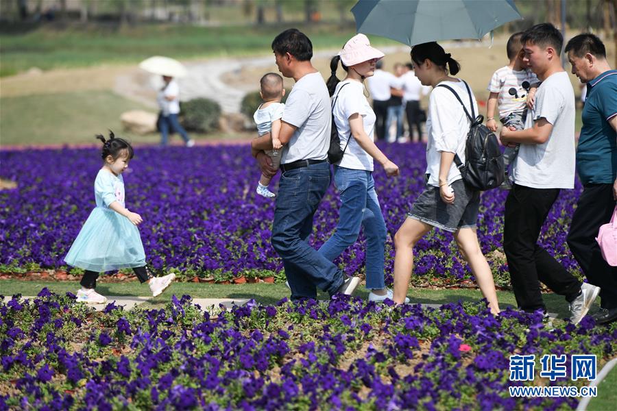 (新華全媒頭條·圖文互動(dòng))(6)大美中國(guó)看活力——來自國(guó)慶黃金周的一線觀察