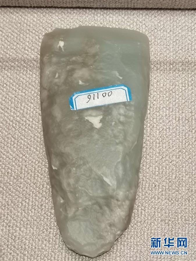 （文化視點&middot;聽文物講故事&middot;圖文互動）（2）豪橫！古人扛著玉斧在羅布泊打獵