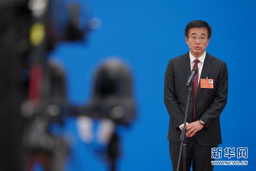 (新華全媒頭條·兩會特別報道·圖文互動)(4)砥礪前行 使命必達——從全國兩會看中國信心