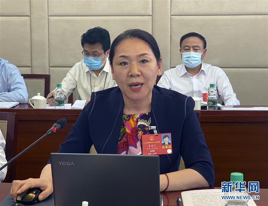 （兩會&middot;熱點畫報）（3）代表委員聚焦民法典草案