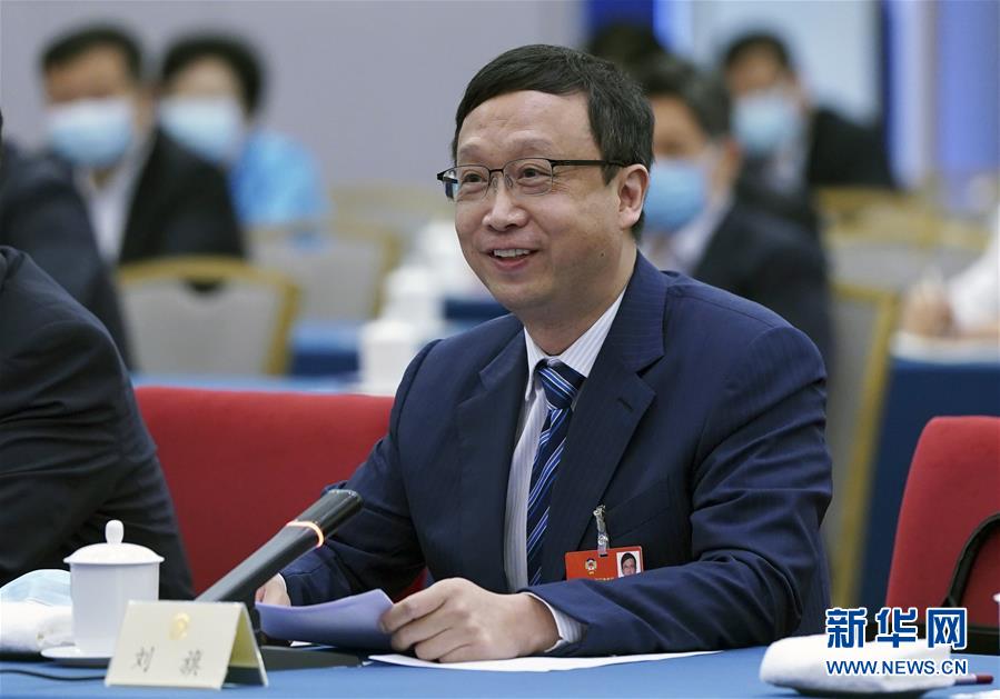 （新華全媒頭條&middot;圖文互動(dòng)）（4）從人民中汲取磅礴力量&mdash;&mdash;習(xí)近平總書記同出席2020年全國(guó)兩會(huì)人大代表、政協(xié)委員共商國(guó)是紀(jì)實(shí)