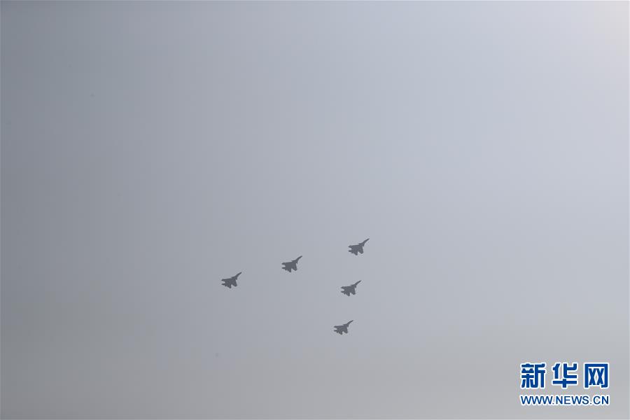 （國(guó)慶70周年&middot;慶祝大會(huì)）慶祝中華人民共和國(guó)成立70周年大會(huì)在京隆重舉行