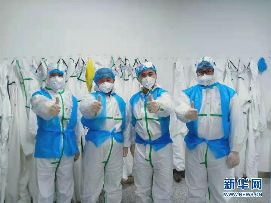 （習近平致敬的戰(zhàn)&ldquo;疫&rdquo;英雄&middot;志愿者篇&middot;圖文互動）（2）他們，微光成炬照征程