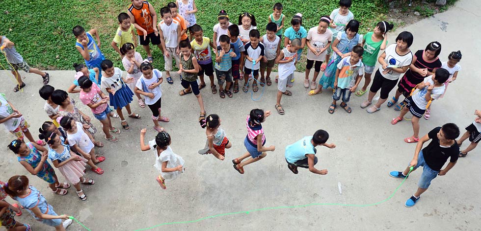 貧寒姐弟為留守兒童辦&ldquo;暖心學堂&rdquo;