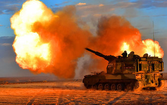 戈壁大漠上演自行火炮分隊(duì)對(duì)抗，場(chǎng)面霸氣！