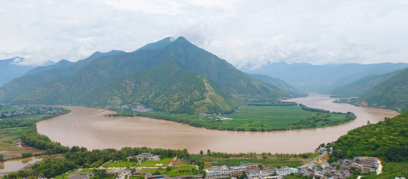 輕舟正過萬重山&mdash;&mdash;深入推動長江經(jīng)濟(jì)帶發(fā)展述評