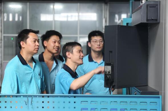 平凡的崗位，不平凡的業(yè)績！&mdash;&mdash;習(xí)近平總書記重要講話激勵各行各業(yè)勞動者建功新時代