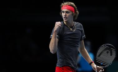 網(wǎng)球&mdash;&mdash;ATP年終總決賽小組賽：茲維列夫勝伊斯內爾