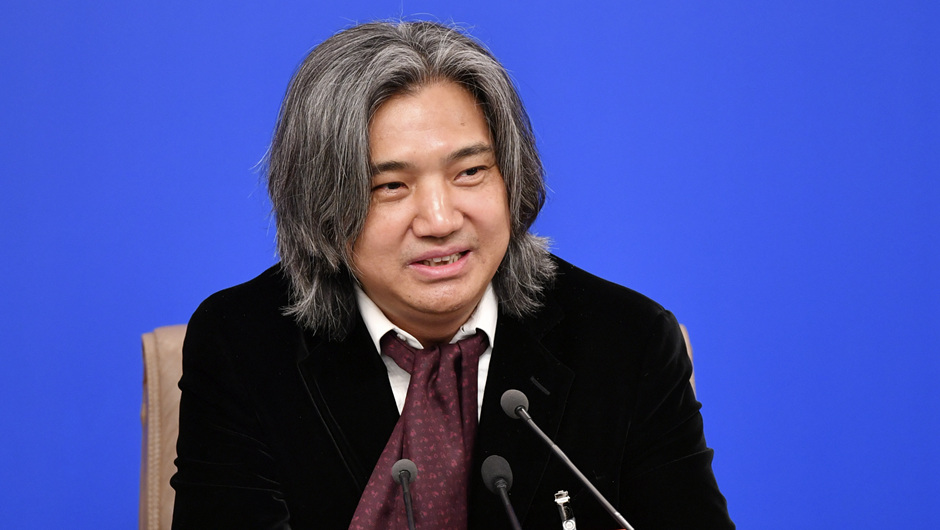 全國政協(xié)常委、文化文史和學(xué)習(xí)委員會(huì)委員，中國美術(shù)館館長，中國美術(shù)家協(xié)會(huì)副主席 吳為山