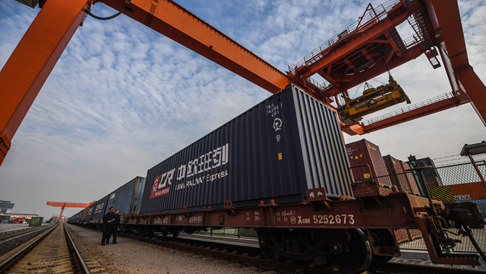 新華微評&middot;學(xué)習(xí)筆談：這個&ldquo;世界市場&rdquo;，潛力硬核！