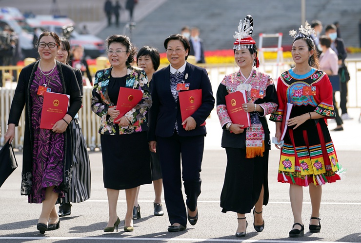 新華社社評：凝心聚力再出發(fā)，砥礪奮進(jìn)新征程 &mdash;&mdash;寫在十三屆全國人大三次會議閉幕之際