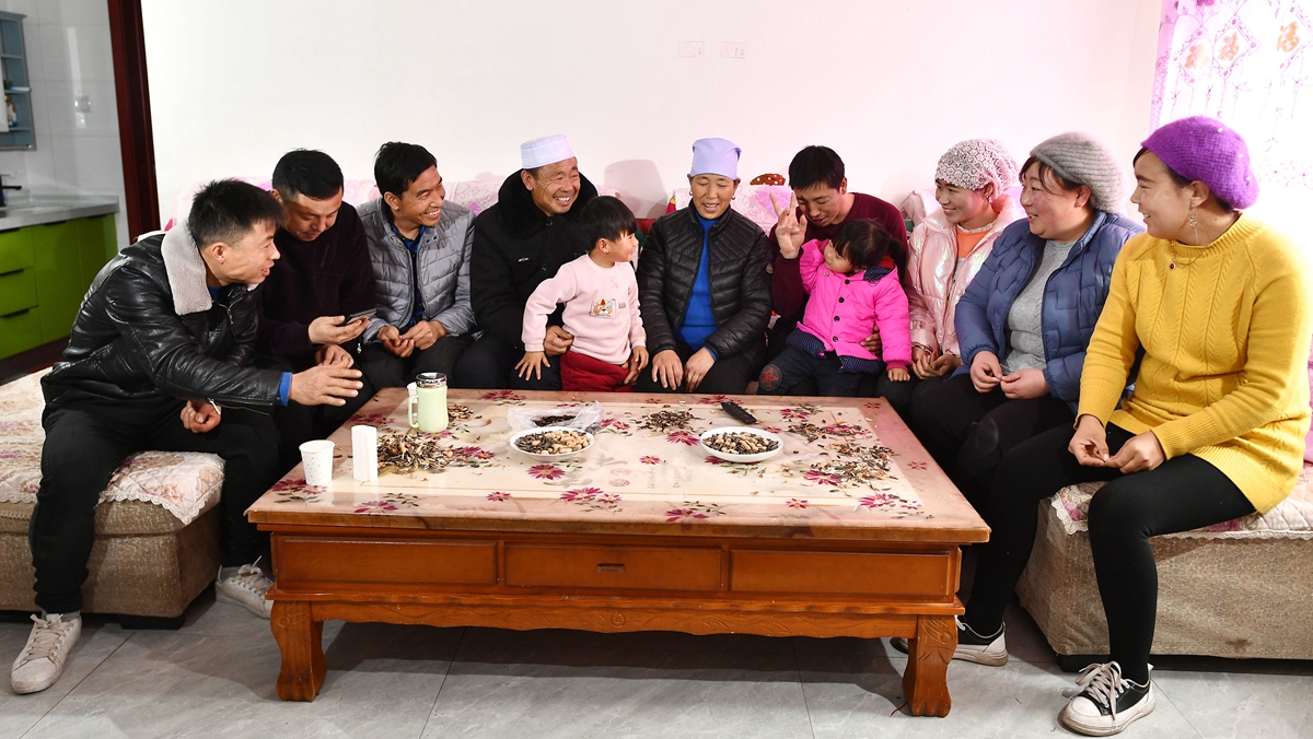 搬出大山心敞亮&mdash;&mdash;西海固農(nóng)民老馬的搬遷脫貧路