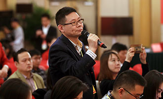 黨建雜志、黨建網(wǎng)記者提問