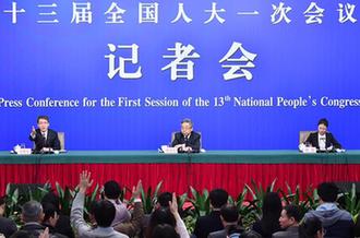 教育部部長陳寶生就&ldquo;努力讓每個(gè)孩子都能享有公平而有質(zhì)量的教育&rdquo;答記者問