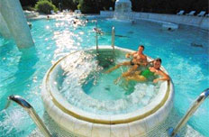 德國巴登·巴登 黑森林邊上的貴族溫泉城