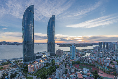 人民日?qǐng)?bào)評(píng)論員：國(guó)家強(qiáng)大、民族復(fù)興、兩岸統(tǒng)一是歷史大勢(shì)