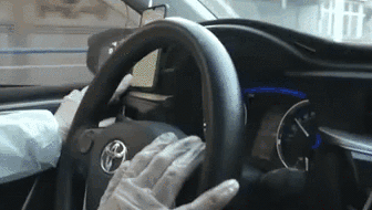 石家莊&ldquo;擺渡人&rdquo;：我想給女兒做個(gè)榜樣