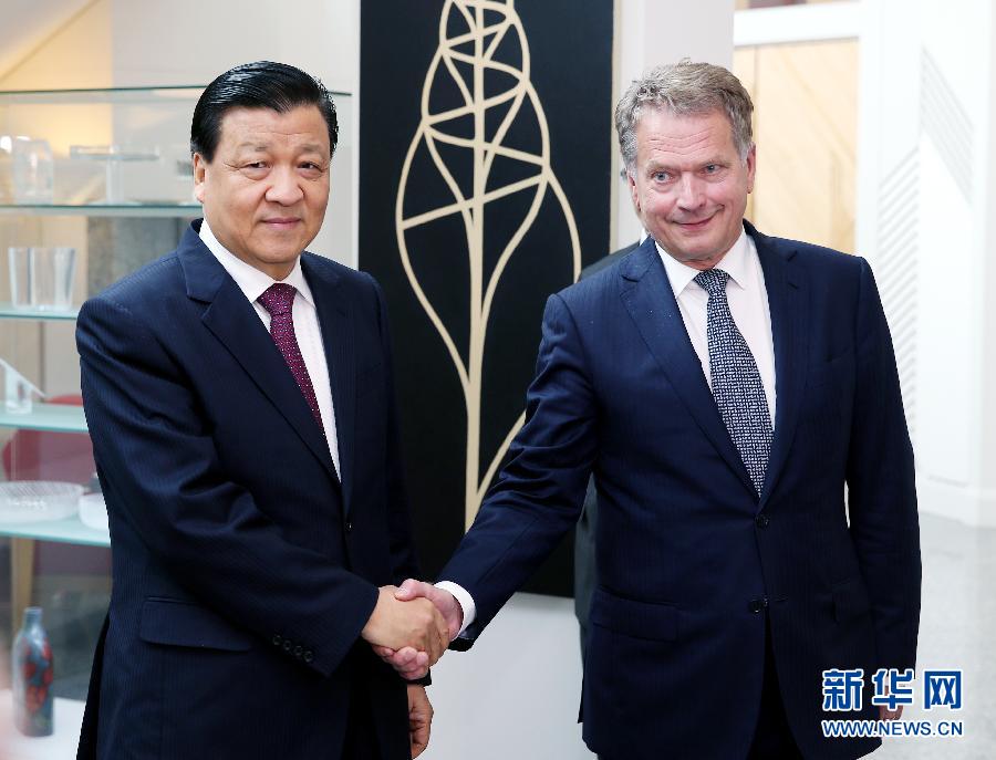 6月12日，中共中央政治局常委、中央書記處書記劉云山在赫爾辛基會(huì)見芬蘭總統(tǒng)尼尼斯特。 新華社記者姚大偉攝