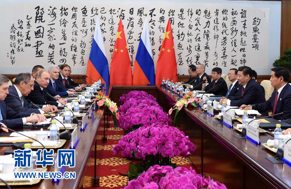 11月9日，中國國家主席習(xí)近平在北京釣魚臺國賓館會見俄羅斯總統(tǒng)普京。新華社記者 饒愛民 攝