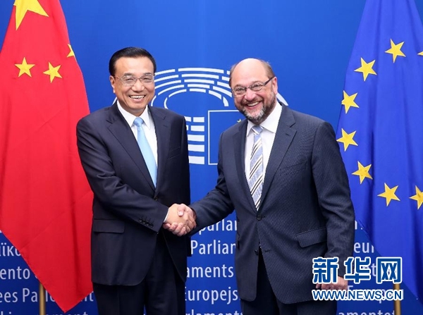 當?shù)貢r間6月29日上午，國務院總理李克強在布魯塞爾會見歐洲議會議長舒爾茨。 新華社記者 龐興雷 攝