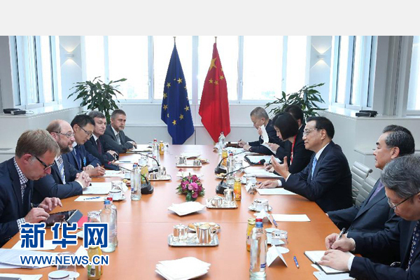 當?shù)貢r間6月29日上午，國務院總理李克強在布魯塞爾會見歐洲議會議長舒爾茨。 新華社記者 龐興雷 攝