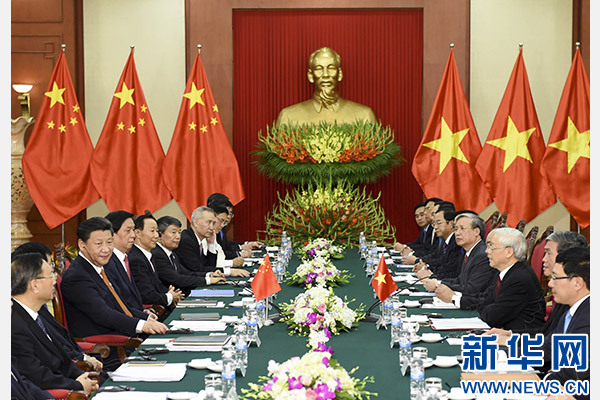 11月5日，中共中央總書記、國家主席習(xí)近平在河內(nèi)同越共中央總書記阮富仲舉行會談。 新華社記者李學(xué)仁攝