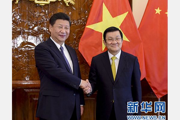 11月6日，中共中央總書記、國家主席習(xí)近平在河內(nèi)同越南國家主席張晉創(chuàng)舉行會談。 新華社記者李學(xué)仁攝