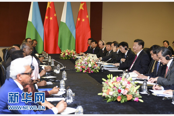 12月3日，國家主席習(xí)近平在約翰內(nèi)斯堡會見吉布提總統(tǒng)蓋萊。新華社記者 謝環(huán)馳 攝 

