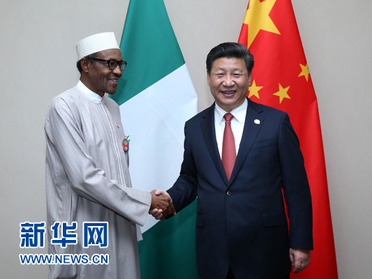 12月4日，國(guó)家主席習(xí)近平在約翰內(nèi)斯堡會(huì)見(jiàn)尼日利亞總統(tǒng)布哈里。 新華社記者 龐興雷 攝 