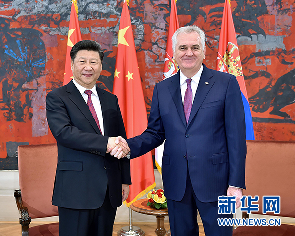 6月18日，國(guó)家主席習(xí)近平在貝爾格萊德同塞爾維亞總統(tǒng)尼科利奇舉行會(huì)談。 新華社記者 李濤 攝 