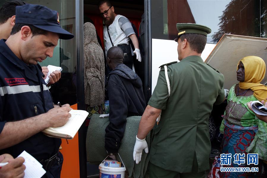 (國(guó)際)(1)阿爾及利亞說不會(huì)在境內(nèi)設(shè)置難民留置中心