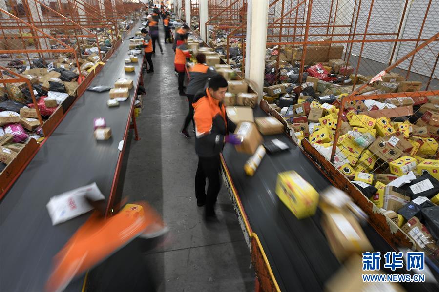 (新華全媒頭條·圖文互動(dòng))(11)從進(jìn)博會(huì)到“雙11” 超級(jí)訂單背后蘊(yùn)藏中國(guó)動(dòng)能