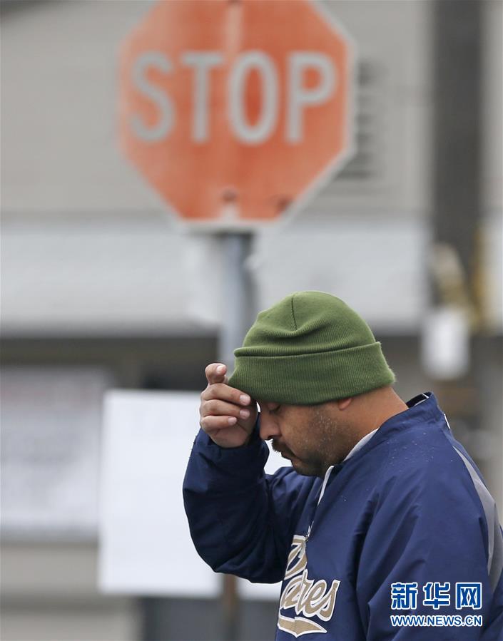 （國際&middot;圖文互動(dòng)）（5）通訊：&ldquo;根本沒有人在乎我們&rdquo;&mdash;&mdash;探訪美墨邊境墻邊的&ldquo;日工&rdquo;市場