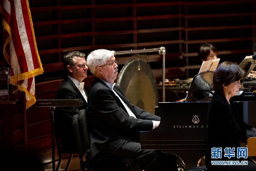 (國(guó)際·圖文互動(dòng))(5)通訊:一位美國(guó)音樂(lè)家的46年中國(guó)“琴緣”