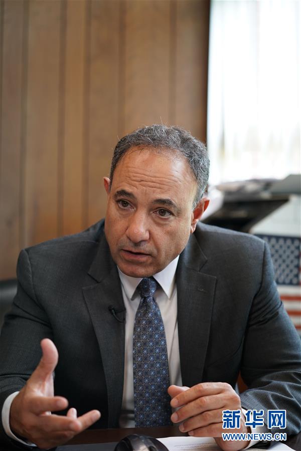 （國際&middot;圖文互動）（1）通訊：安全、好用、實惠&mdash;&mdash;美國電信運營商的華為親體驗