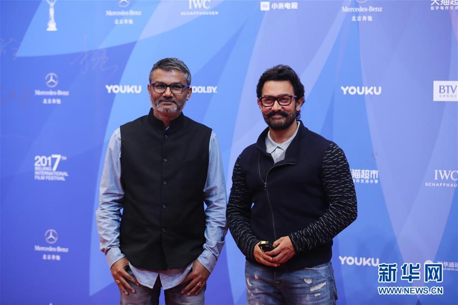 （習(xí)近平出訪配合稿&middot;圖文互動(dòng)）（3）特稿：電影、瑜伽、智能手機(jī)&mdash;&mdash;中印兩個(gè)文明古國交往&ldquo;新故事&rdquo;