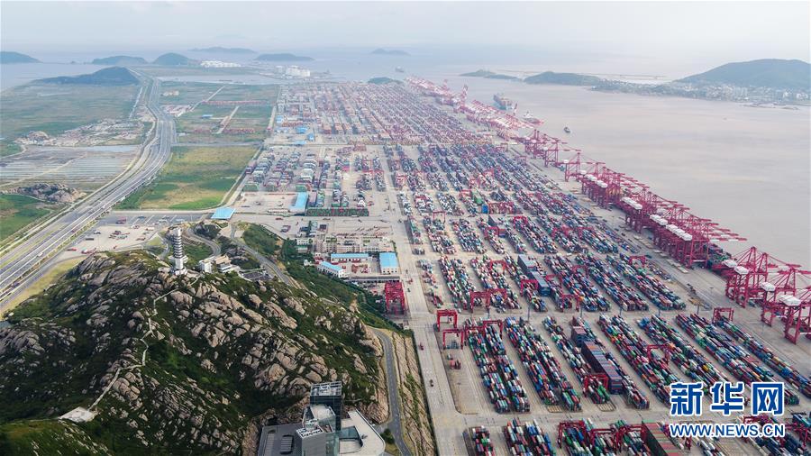 (新華全媒頭條·第二屆進(jìn)博會(huì)·圖文互動(dòng))(8)進(jìn)博之光輝耀世界 ——寫在第二屆中國(guó)國(guó)際進(jìn)口博覽會(huì)開(kāi)幕之際