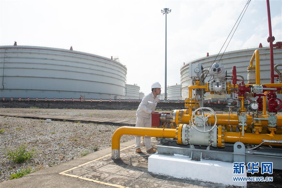 (習(xí)近平出訪配合稿·圖文互動)(2)通訊:為了中緬油氣管道的安全平穩(wěn)運行